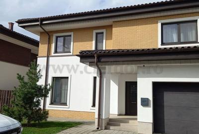 Casă individuală cu 6 camere în Pipera