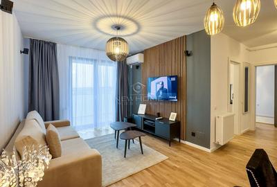 Apartament cu 2 camere semidecomandat, mobilat în Între Lacuri
