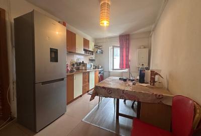 Apartament cu 2 camere semidecomandat în Zimbru