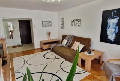 Apartament cu 2 camere decomandat, mobilat în Unirii