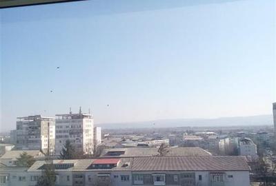 Apartament, 3 camere decomandat, Bacau, zona Orizont - 4
