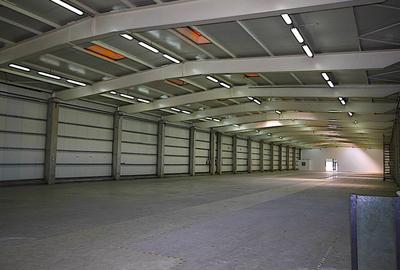 Birou, de 5,373 mp, în Militari