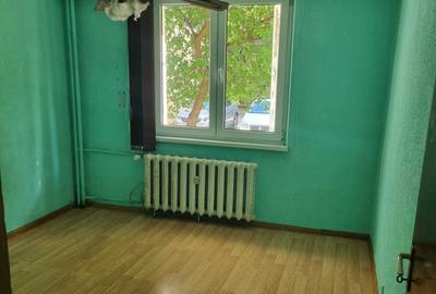 Apart3 Camere de Renovat Pret Bun Titan Liviu Rebreanu 2Bai Balcon Reabilitat - 1