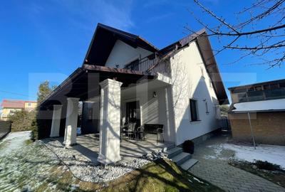 Casă individuală cu 4 camere în Ițcani