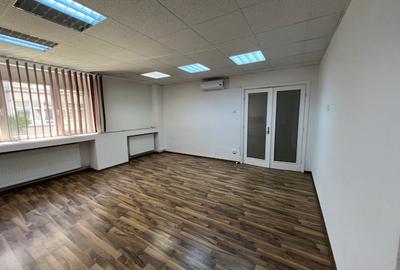 2 camere parter Calea Victoriei-Moxa, ideal birou, cabinete - 1