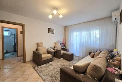 Apartament cu 2 camere semidecomandat în Colentina