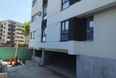4  camere/bloc  nou/zona Centrul  Comercial  Grand  Arena/comision 0  cumparator - 7
