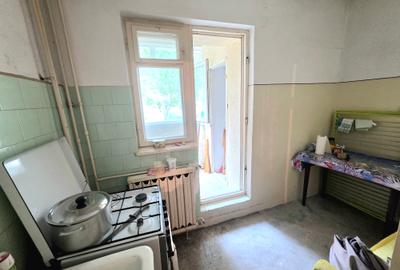 Apartament 1 camere Calarasi 4, etaj 1 - 3