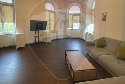 Apartament cu 6 camere circular în Ultracentral