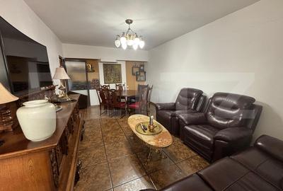 Apartament cu 3 camere decomandat, mobilat în Ultracentral