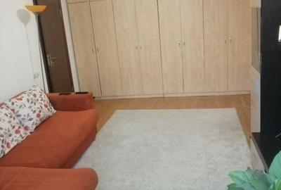 Apartament cu 2 camere semidecomandat în Tătărași