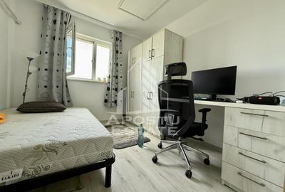 Apartament cu 2 camere nedecomandat, mobilat în Steaua