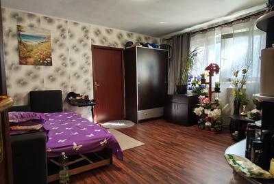 FARA COMISIOANE ap 2 camere semimobilat PARTER balcon boxa mare subsol PARCARE - 1