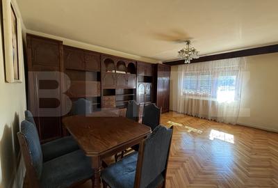 Apartament cu 3 camere decomandat, mobilat în Micro 17