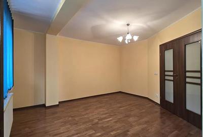 Apartament cu 2 camere decomandat în Cug
