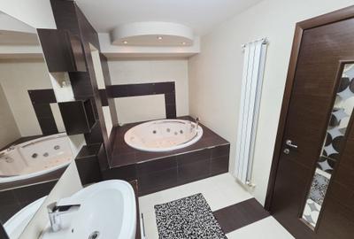 Apartament spațios cu 4 camere de închiriat în Mazepa – lângă Școala nr. 28 - 14