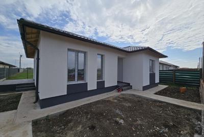 Casa individuala - 3 Camere - 1