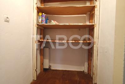 Casa cu 3 camere si pivnita de inchiriat in Sibiu - zona linistita - 12