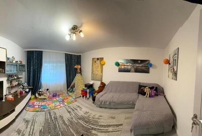 Apartament cu 3 camere decomandat în Tomis III
