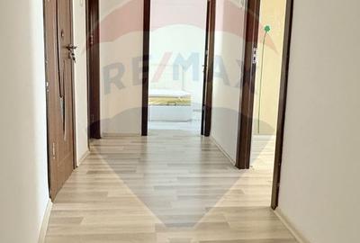 Apartament 3 camere | Metrou Aparatorii Patriei | Berceni | Parcare - 15