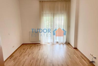 Vila superba cu 5 dormitoare de vazare in complex cu piscina - 13