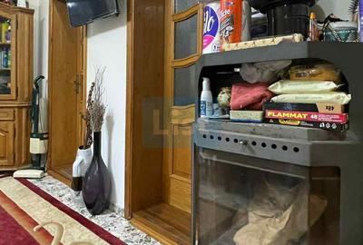 Casa 7 camere, teren 590 mp in Calnic - 10