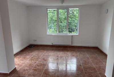CASA DE INCHIRIAT I 4 CAMERE I 2 BAI I BUCATARIE I CETATE I NEMOBILATA - 17
