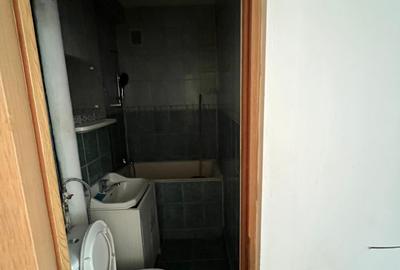 Garsonieră confort I, ultracentral Ploiești – renovată, mobilată - 14