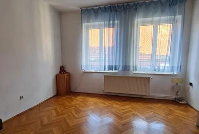 Apartament 4 camere in casa zona Teatrul Dramatic - 4
