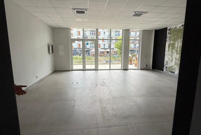 Spațiu comercial, de 89.20 mp, în Florești