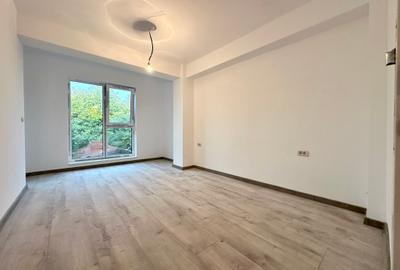 Apartament 3 camere D 2 bai Terasa Capat Pacurari - 3