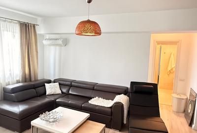 Bulevardul Unirii, vedere spre Parcul Mara-Apartament cu 3 camere de închiriat! - 8