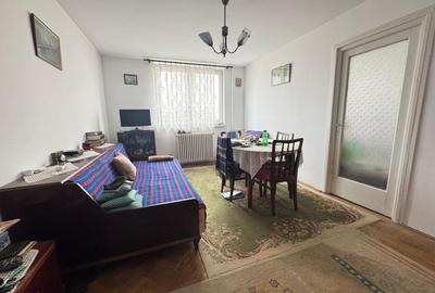 Apartament cu 2 camere semidecomandat în Gara de Nord