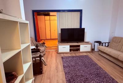 Apartament cu 2 camere semidecomandat, mobilat în Parcul Carol