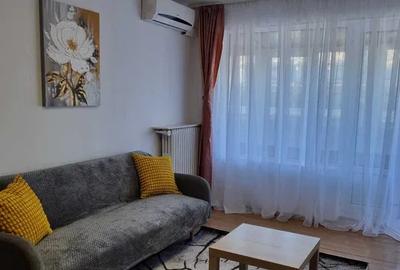 Apartament cu 2 camere decomandat, mobilat în Magheru
