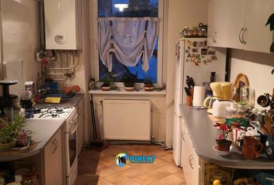 Apartament spatios , cu farmec deosebit -zona Posta Veche - 1