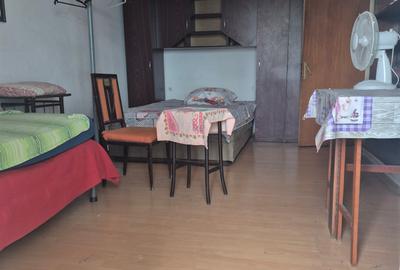 Apartament cu 3 camere decomandat în Colentina