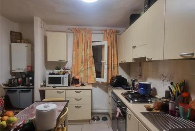 Apartament cu 2 camere decomandat în Dacia