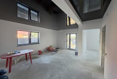 Oportunitate! Casa la sol, 3 camere, posibilitate de mansardare, Valu lui Traian - 3
