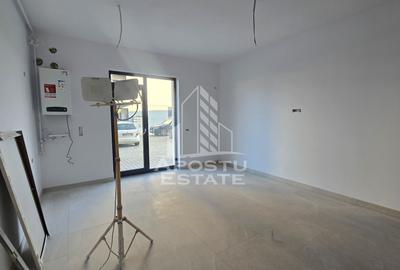 Apartament cu 2 camere semidecomandat în Giroc