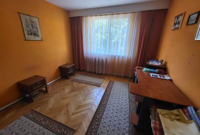 Apartament 3 camere etaj 1 - 7
