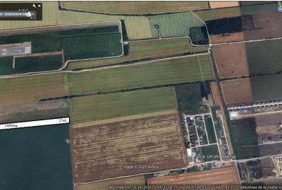 Teren intravilan de 14600 mp, în Tunari