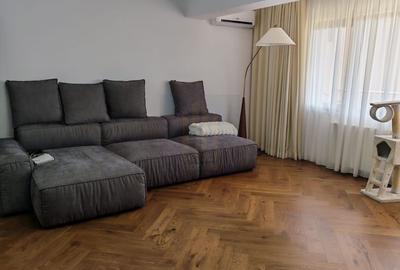 Apartament cu 3 camere decomandat, mobilat în Grozăvești