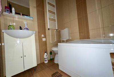 Garsoniera confort 1 ,renovata, mobillata si utila -etaj 1 ! - 12