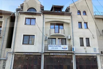 Casă individuală cu 10 camere în Lugoj