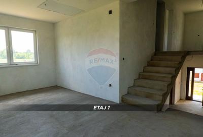 Casă noua de vanzare in Miresu Mare langa centrul de echitatie - 5