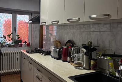 Apartament cu 4 camere decomandat în Unirii