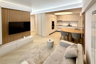 Apartament cu 3 camere decomandat, mobilat în Central
