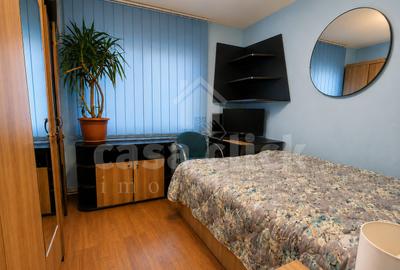 Apartament cu 2 camere decomandat în Micro 16
