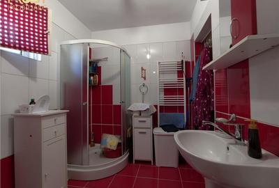 Casa de vanzare l 260 MP Utili l P + 2E l 560 MP Teren - 15